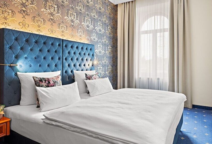 Люкс, Bayerischer Hof Dresden