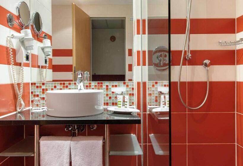 Superior Interior Room, Mercure Hotel München Schwabing