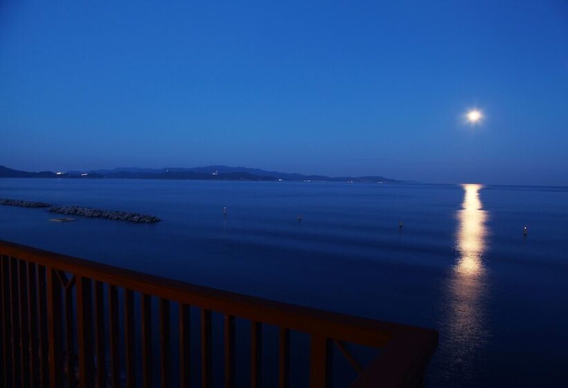 Номер Deluxe Вид на Море, Aoawo Naruto Resort