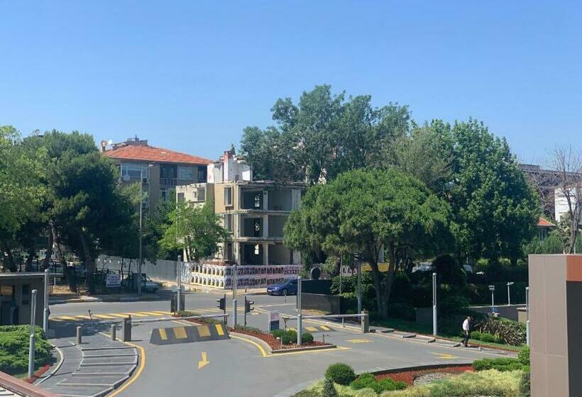 سوییت خانوادگی, Renaissance Polat Istanbul