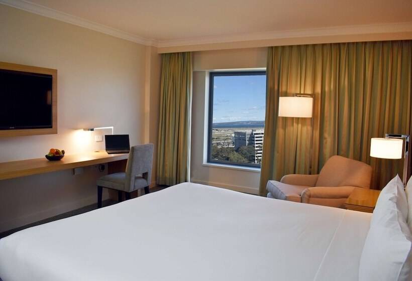 اتاق لوکس با چشم‌انداز, Stamford Plaza Sydney Airport Hotel & Conference Centre