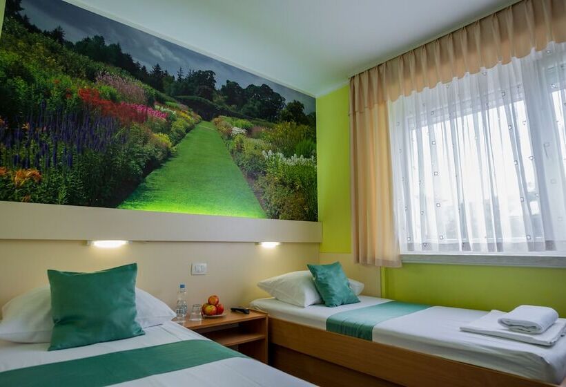 اتاق استاندارد, Tabor Maribor