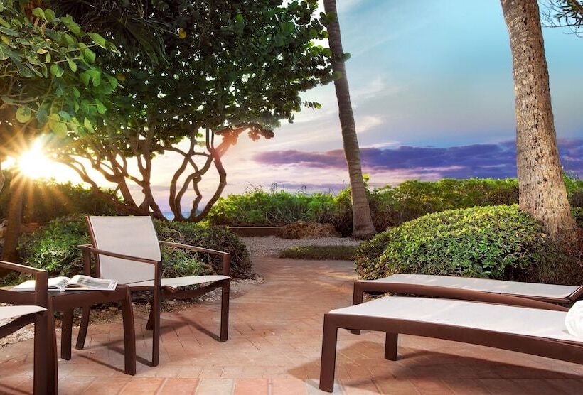스탠다드 룸 더블 침대 2개, La Playa Beach & Golf Resort, A Noble House Resort