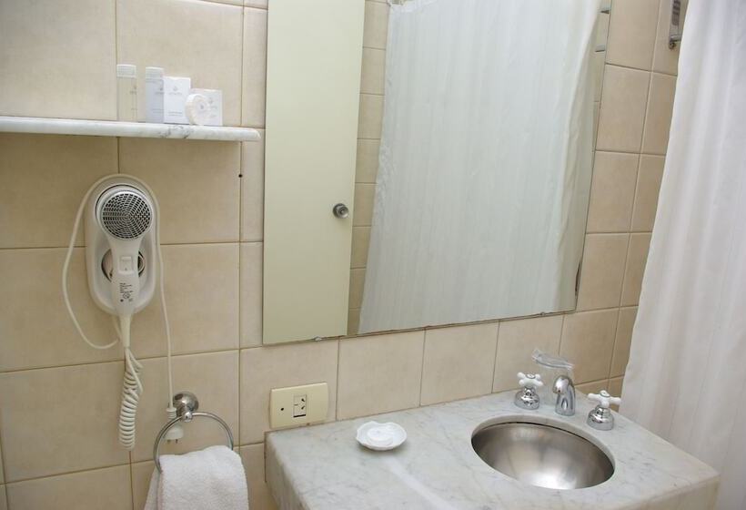 Escritório Estándar, Loi Flats Buenos Aires