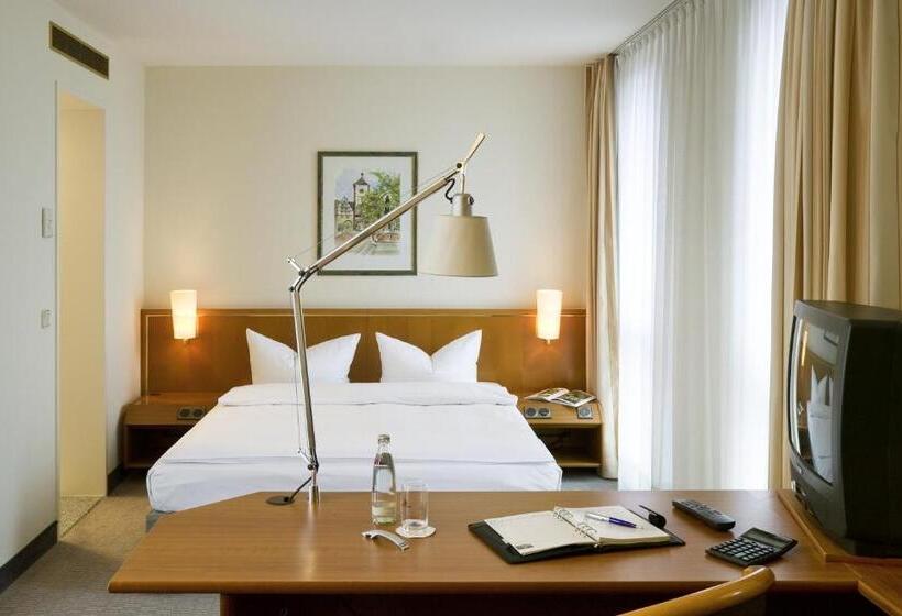 Номер Стандарт, Novotel Freiburg Am Konzerthaus