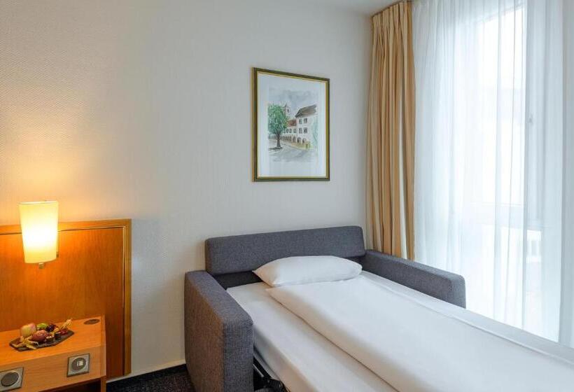 Номер Стандарт, Novotel Freiburg Am Konzerthaus