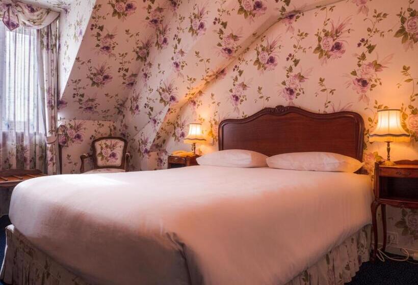 Номер Стандарт, Chateau Des Bondons Ei
