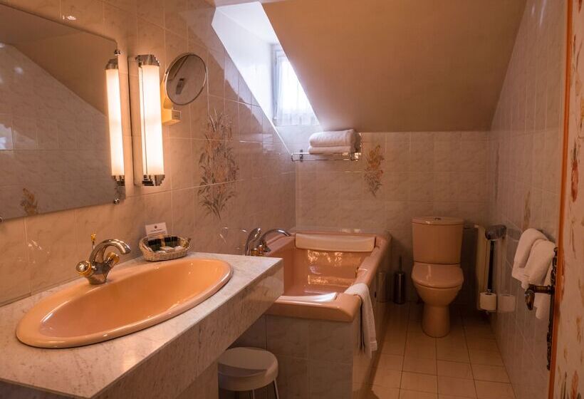 Люкс, Chateau Des Bondons Ei