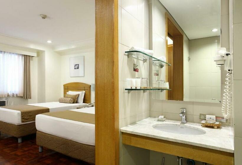 디럭스 룸, City Garden Suites Manila