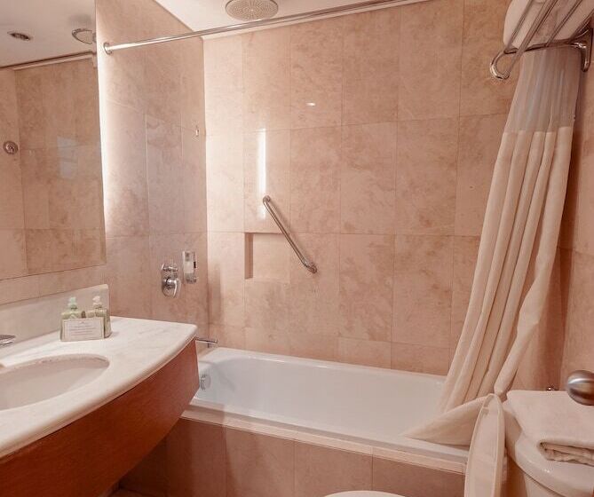 디럭스 룸, City Garden Suites Manila