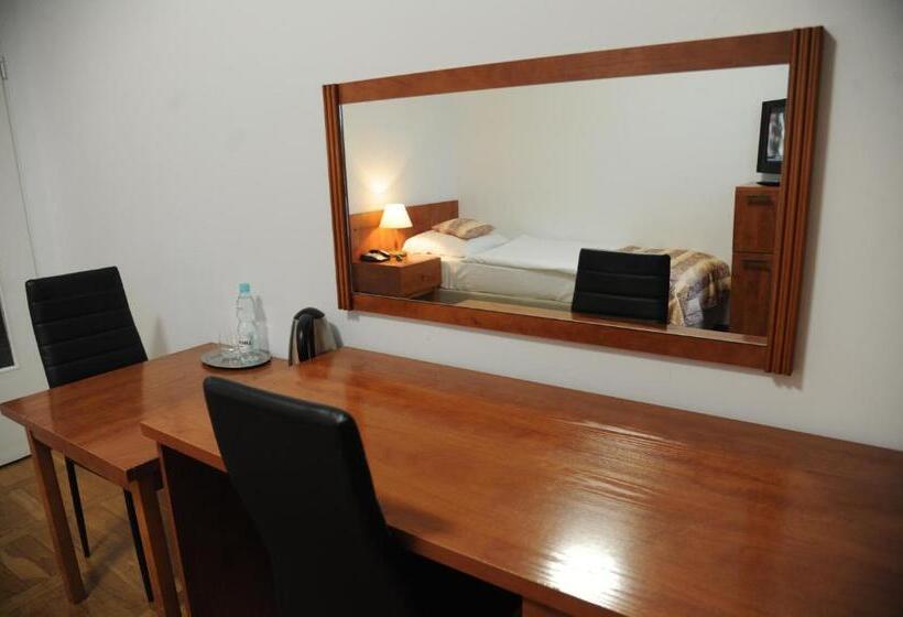 Quarto Economy Individual, Dedal