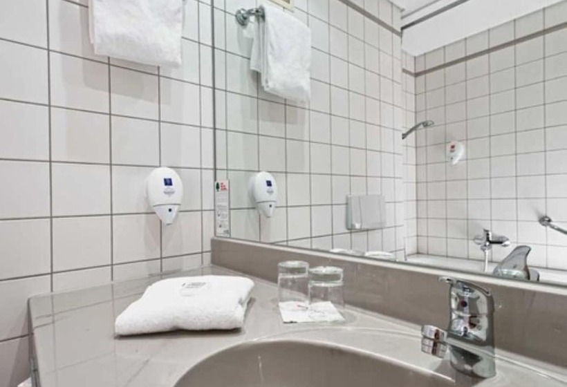 Номер Economy, Ramada By Wyndham Dresden