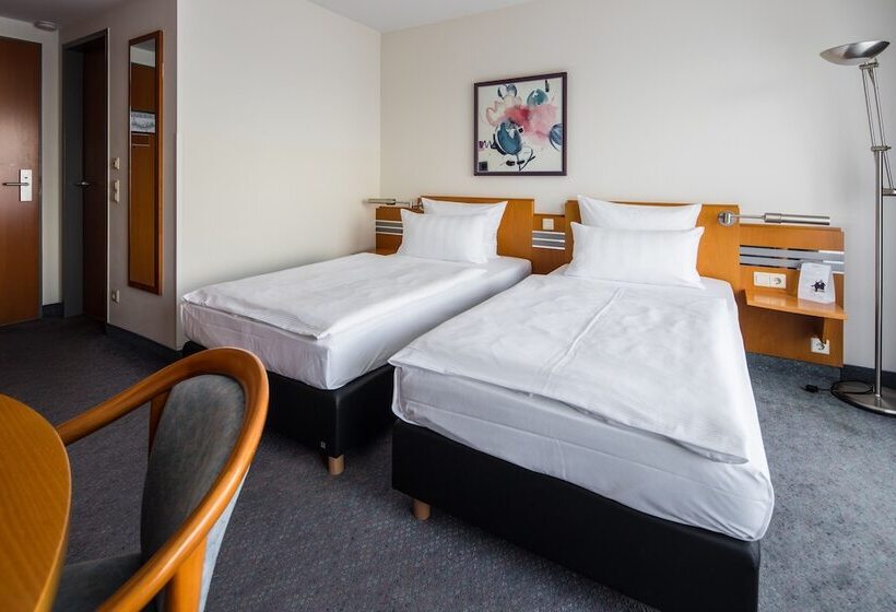 Номер Economy, Ramada By Wyndham Dresden