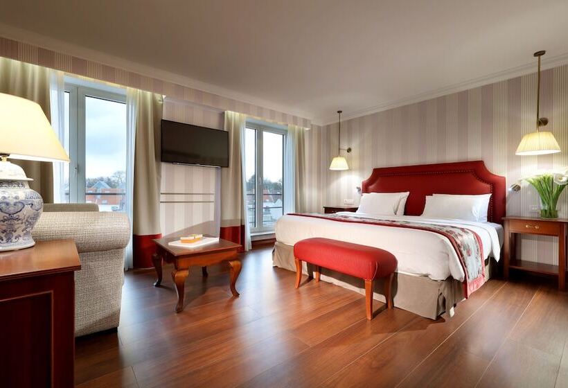 اتاق لوکس, Eurostars Montgomery