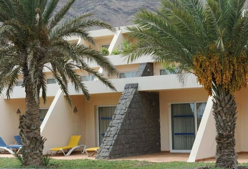 اتاق سوپریور با چشم‌انداز دریا, Flag Hotel Foya Branca