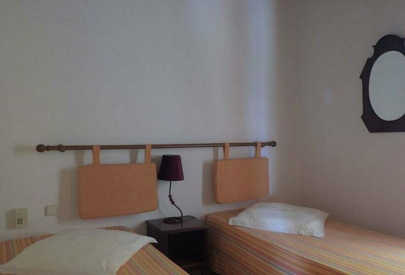 ویلای 3 خوابه, Flag Hotel Foya Branca