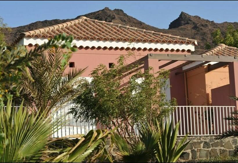 ویلای 3 خوابه, Flag Hotel Foya Branca