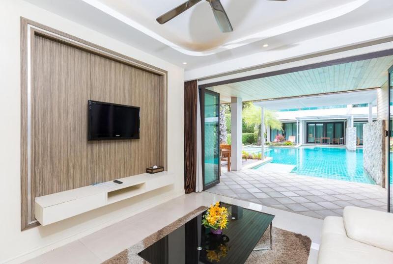 اتاق استاندارد با چشم‌انداز, Harbour Grand Kowloon