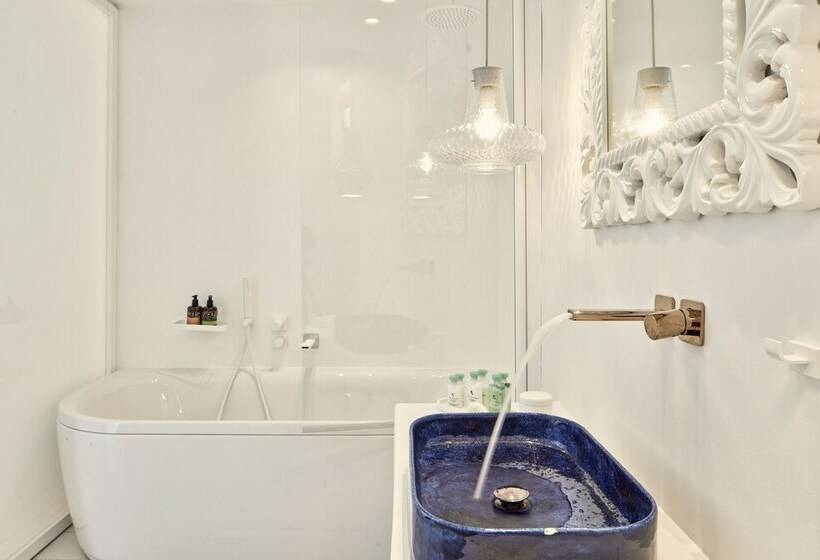 Полулюкс Вид на Море, Katikies Mykonos - The Leading Hotels Of The World