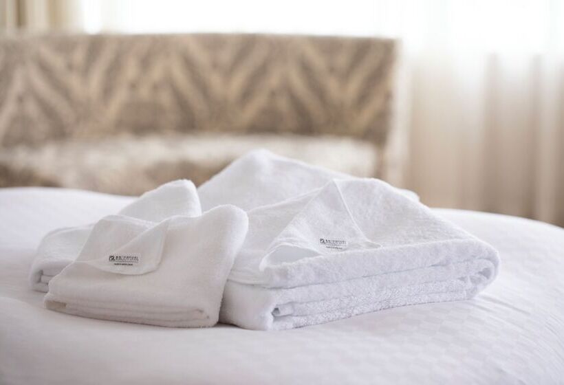 Трехместный Номер Deluxe, Nikko Kansai Airport   3 Mins Walk To The Airport