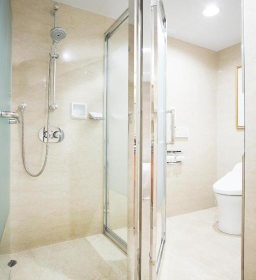 Трехместный Номер Deluxe, Nikko Kansai Airport   3 Mins Walk To The Airport