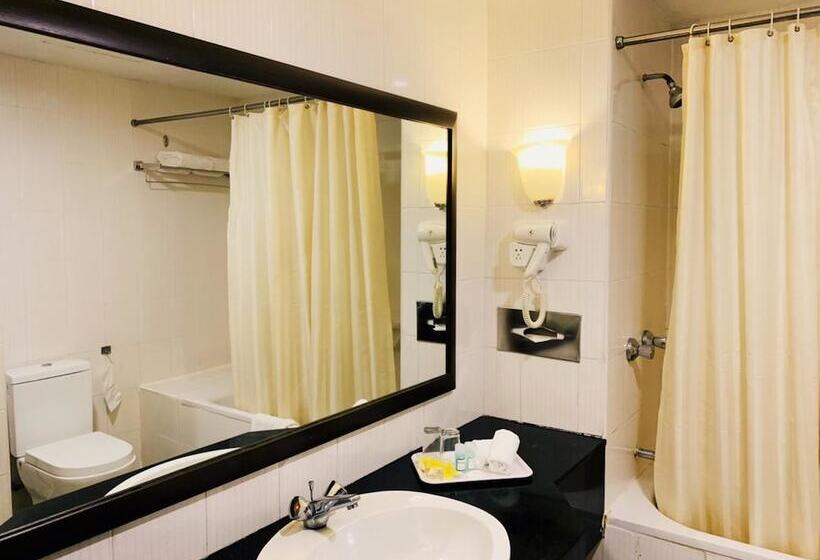 اتاق لوکس, Howard Johnson By Wyndham Kuala Lumpur 118