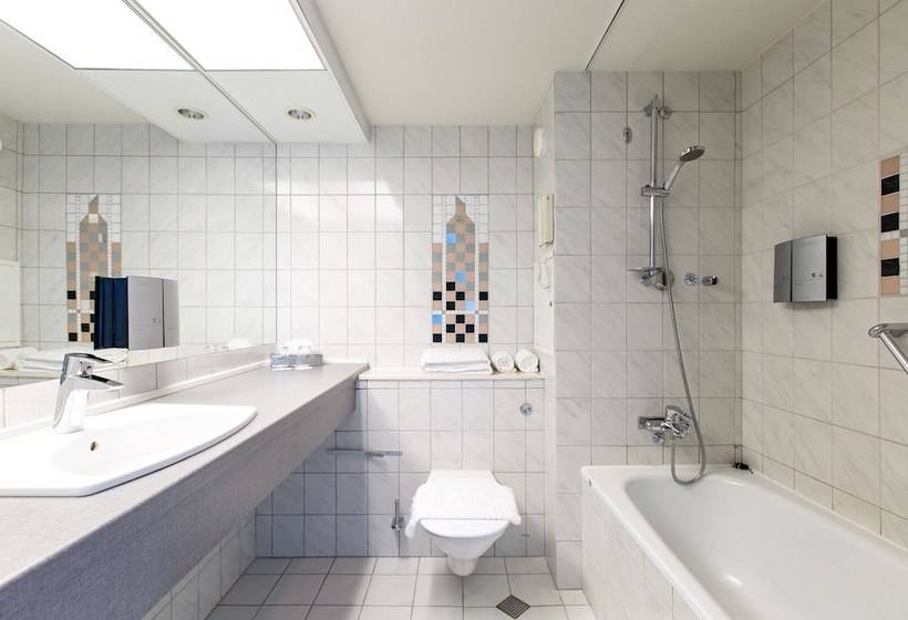 Семейный Номер, Best Western Plus Hotel Plaza