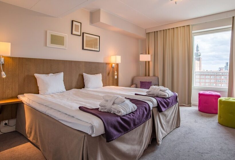Семейный Номер, Best Western Plus Hotel Plaza
