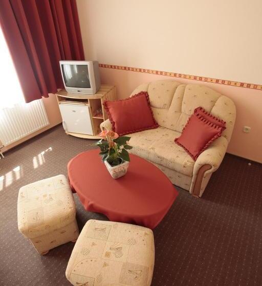 3-Bett-Standardzimmer, Família Vendégház