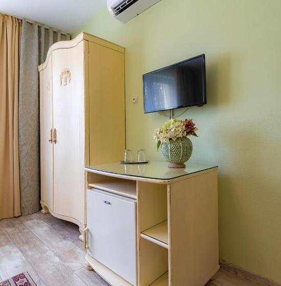 Standardzimmer, Família Vendégház
