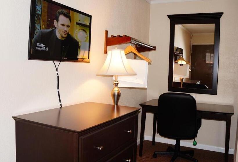 Стандартный Номер Кровать Кинг, Americas Best Value Inn & Suites Kansas City