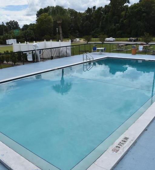 חדר סטנדרט עם מיטת קינג, Days Inn By Wyndham Wildwood I75