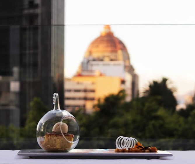 クラブルーム, Fiesta Americana Reforma