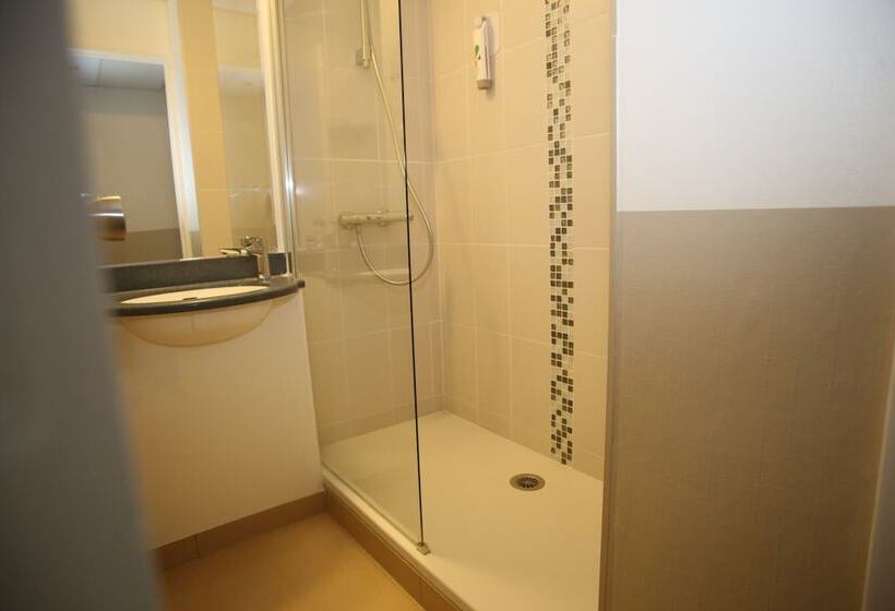 Номер Стандарт, Ibis Styles Orleans