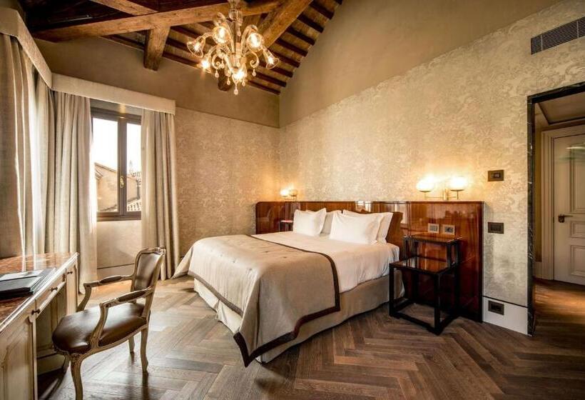 اتاق استاندارد, NH Collection Grand Hotel Palazzo Dei Dogi