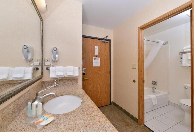 Номер Стандарт, Quality Inn Cheyenne I25 South