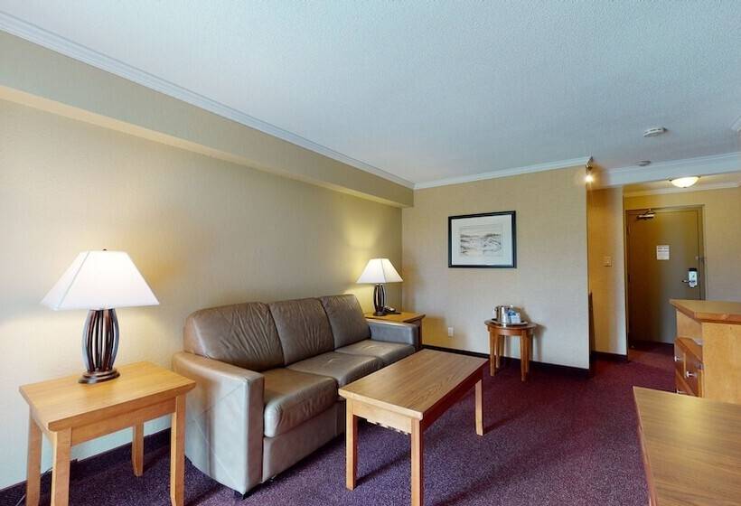 Люкс, Best Western Plus Norwester Hotel & Conference Centre