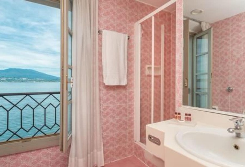 Номер Классический Вид на Озеро, Shg Hotel Villa Carlotta