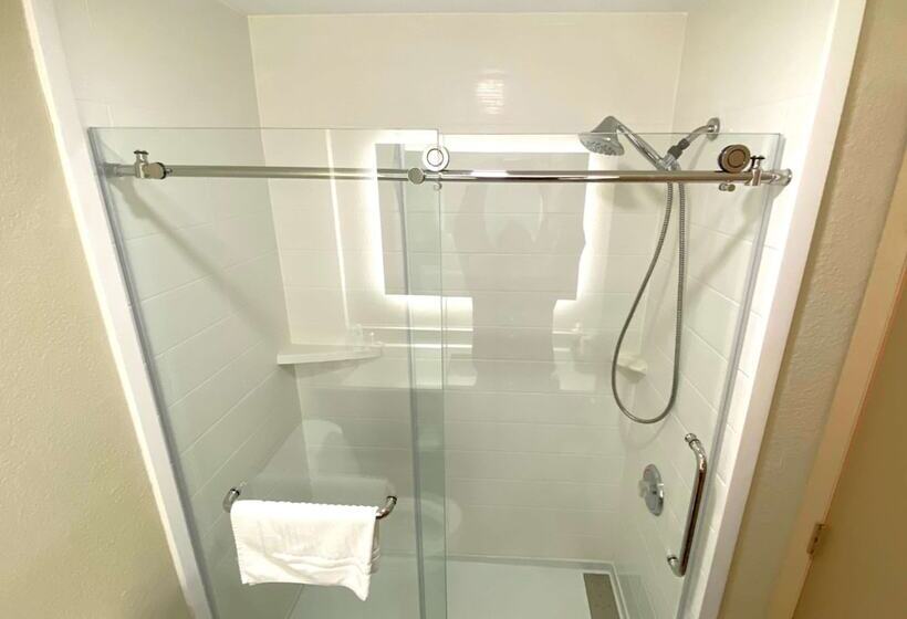 스탠다드 룸 더블 침대 2개, Surestay Plus By Best Western Reading North
