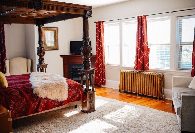 スタンダードルーム, Dashwood Manor Seaside Bed & Breakfast
