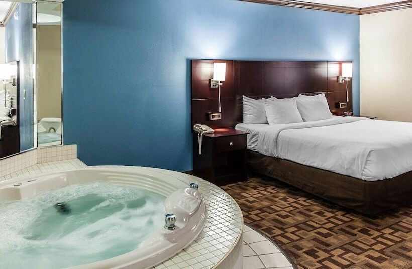套房, Quality Inn & Suites Quakertown Allentown