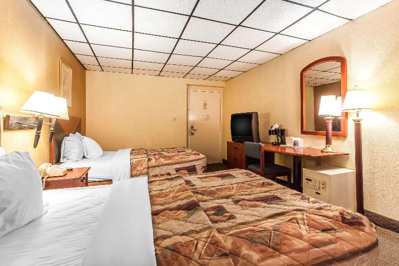 Номер Стандарт, Rodeway Inn North