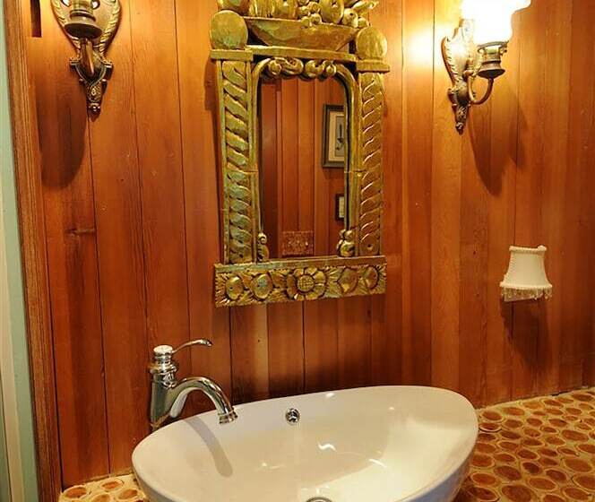 Люкс Повышенной Комфортности, Wedgwood Manor And Glamping Retreat