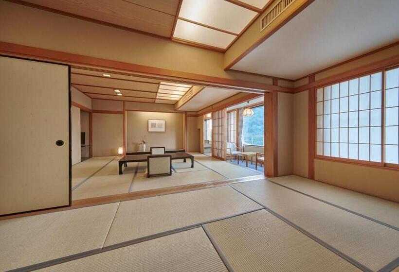디럭스 룸, Arima Onsen Takayamaso Hanano