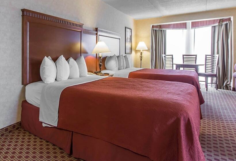 Family Suite, Quality Inn & Suites Bay Front