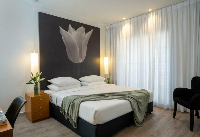 Quarto Premium, Savoy Sea Side