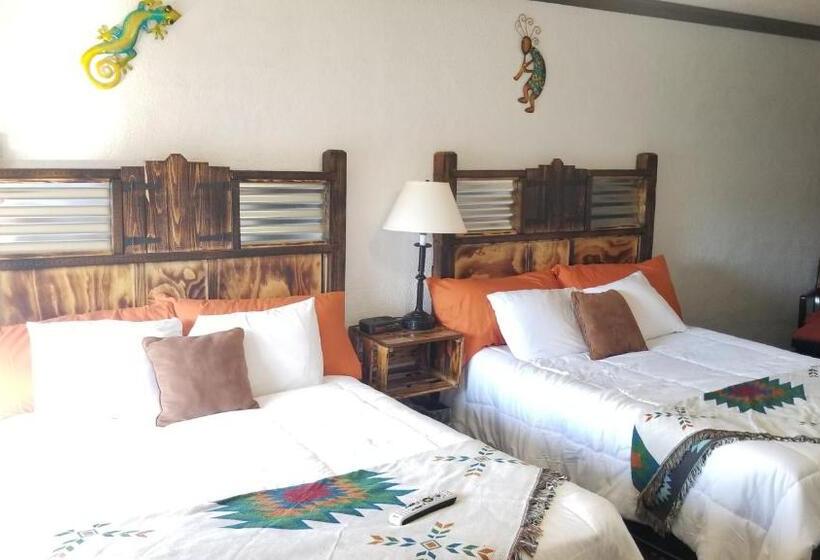 デラックスルーム, Adobe Sands Motel