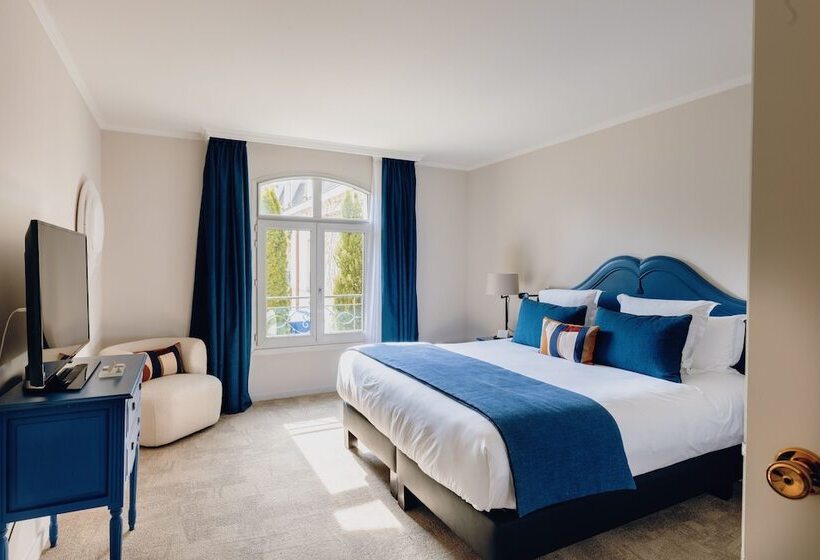 Номер Стандарт, Hostellerie Cèdre & Spa Beaune