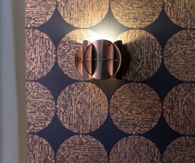 سوییت اجرایی, Mihotel Tour Rose