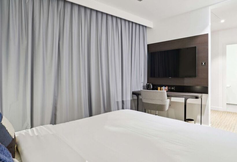 Номер Executive, Novotel Paris Charentonlepont